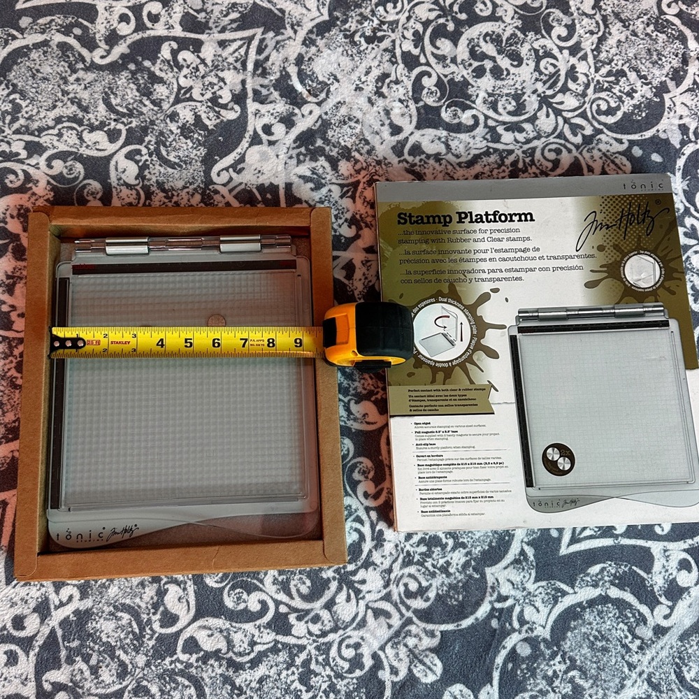 Stamp Platform 8.5x8.5 - Gray
